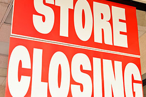 store closing sign - icymi